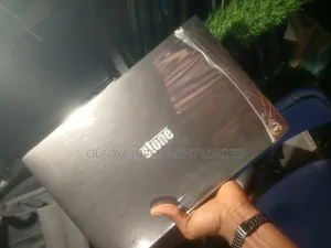 Laptop Stone 4GB Intel Core i3 HDD 320GB