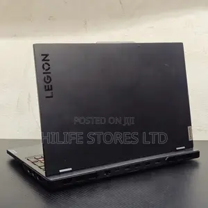 Laptop Lenovo Legion Pro 7 32GB Intel Core i9 SSD 1T