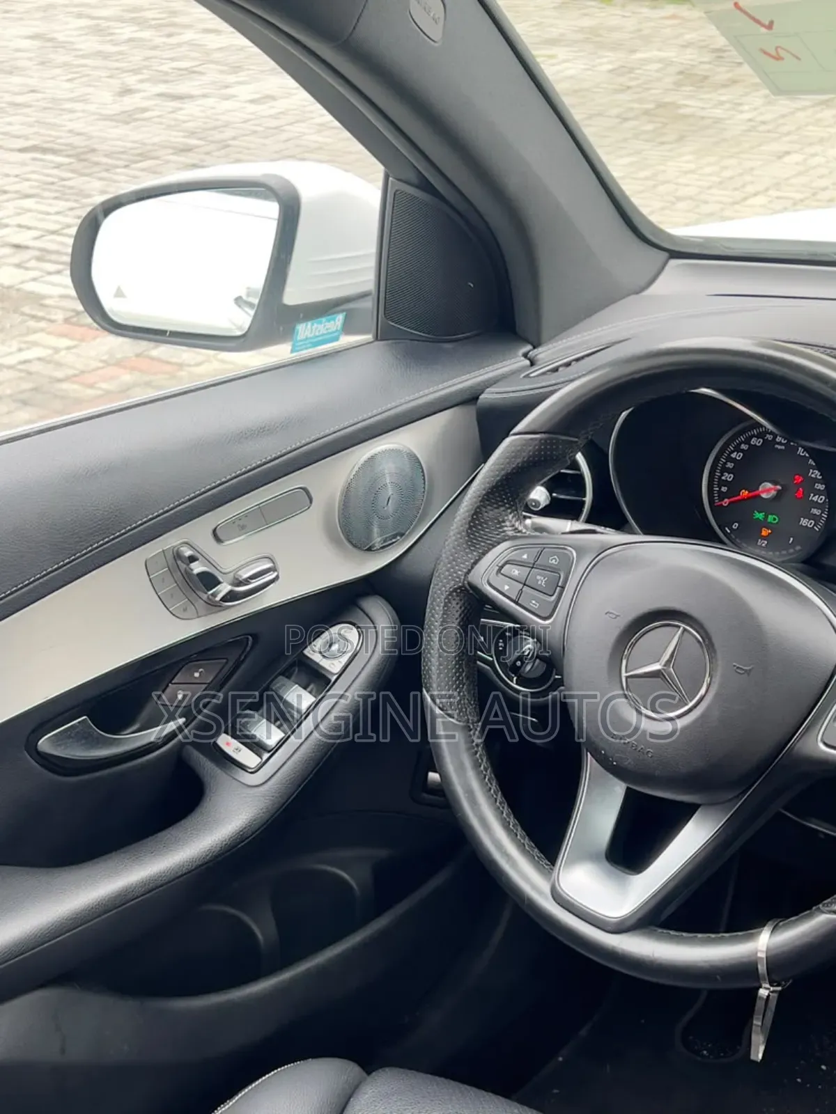 Mercedes-Benz GLC-Class 2017 White