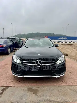 Mercedes-Benz C300 2015 Black