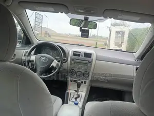 Toyota Corolla 2011 Black