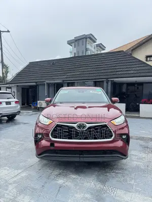 Toyota Highlander 2020 Red