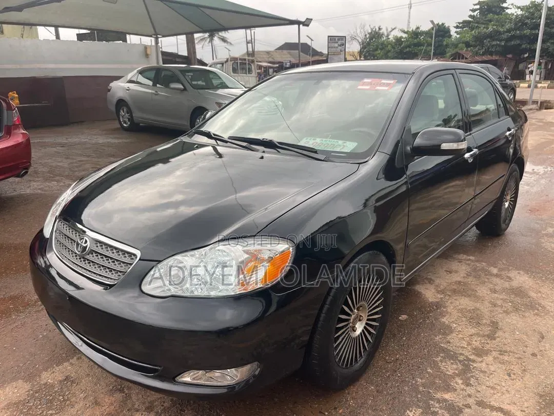 Toyota Corolla 2006 Black
