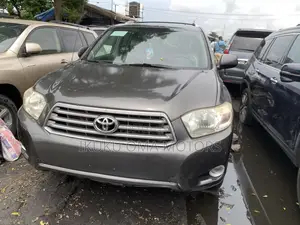Toyota Highlander Sport 2009 Brown