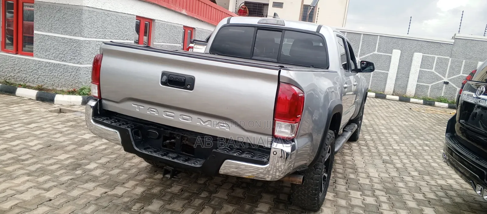 Toyota Tacoma 2017 Silver