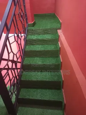 High Quality Thick Synthetic Stair Case/ Garden Grass