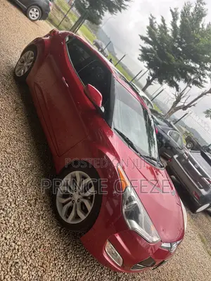 Hyundai Veloster 2011 Red