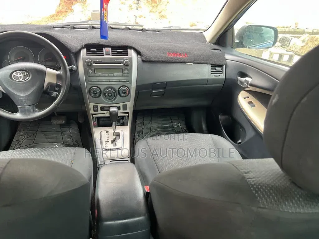 Toyota Corolla 2009 Blue