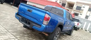 Toyota Tacoma 2023 Blue