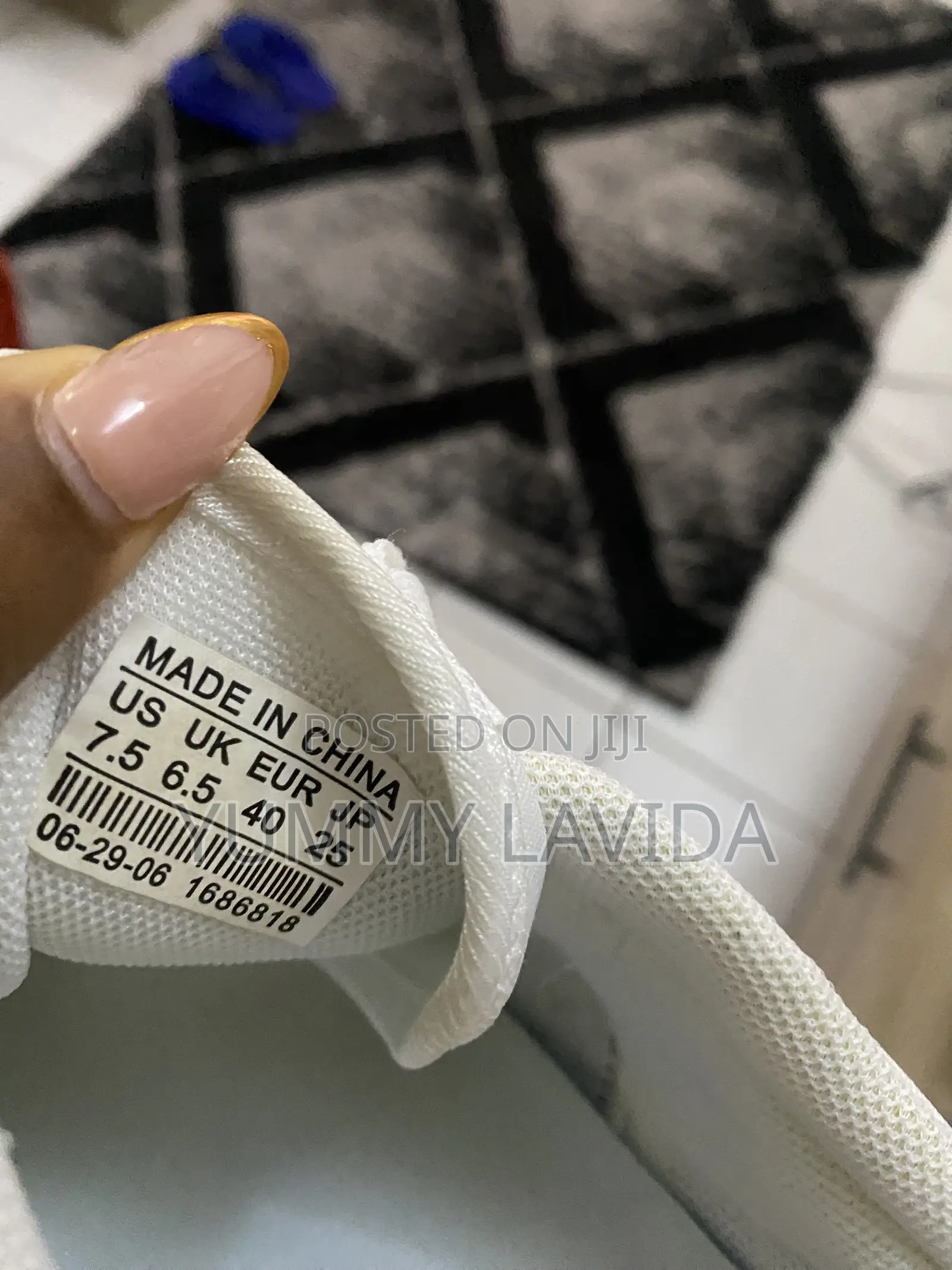Shoe for Sale