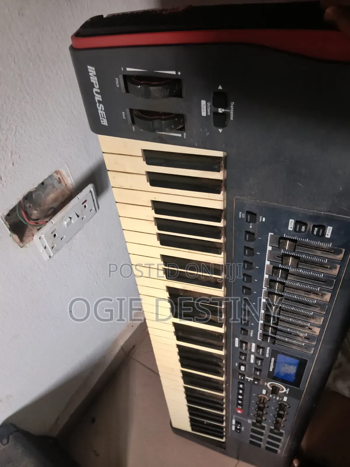 Novation Impulse 61