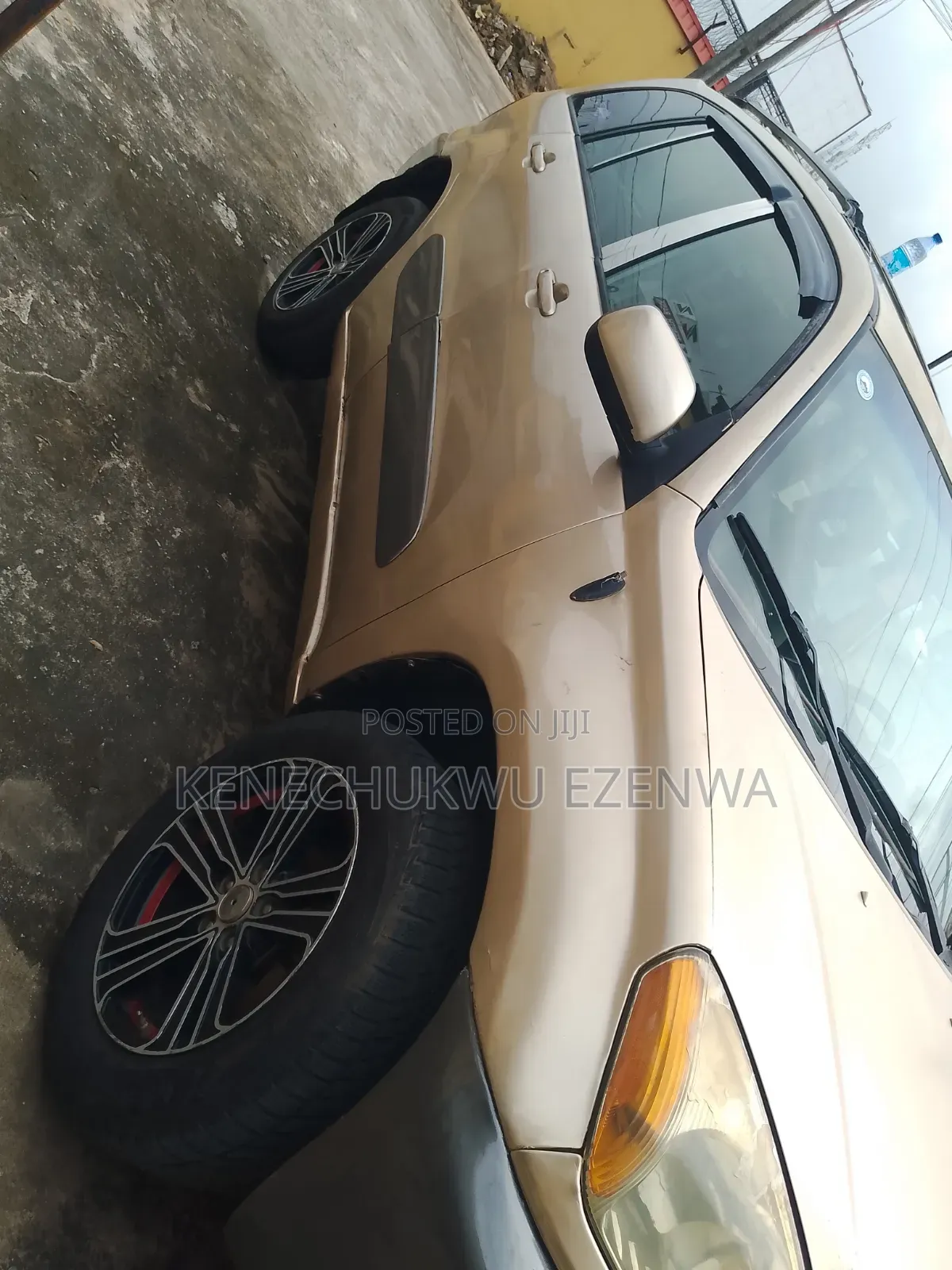 Toyota RAV4 2005 Gold