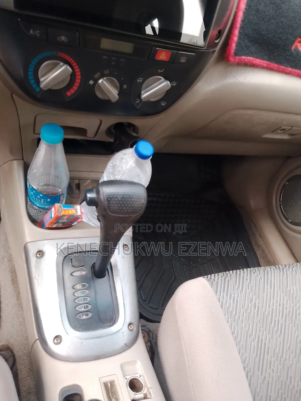 Toyota RAV4 2005 Gold