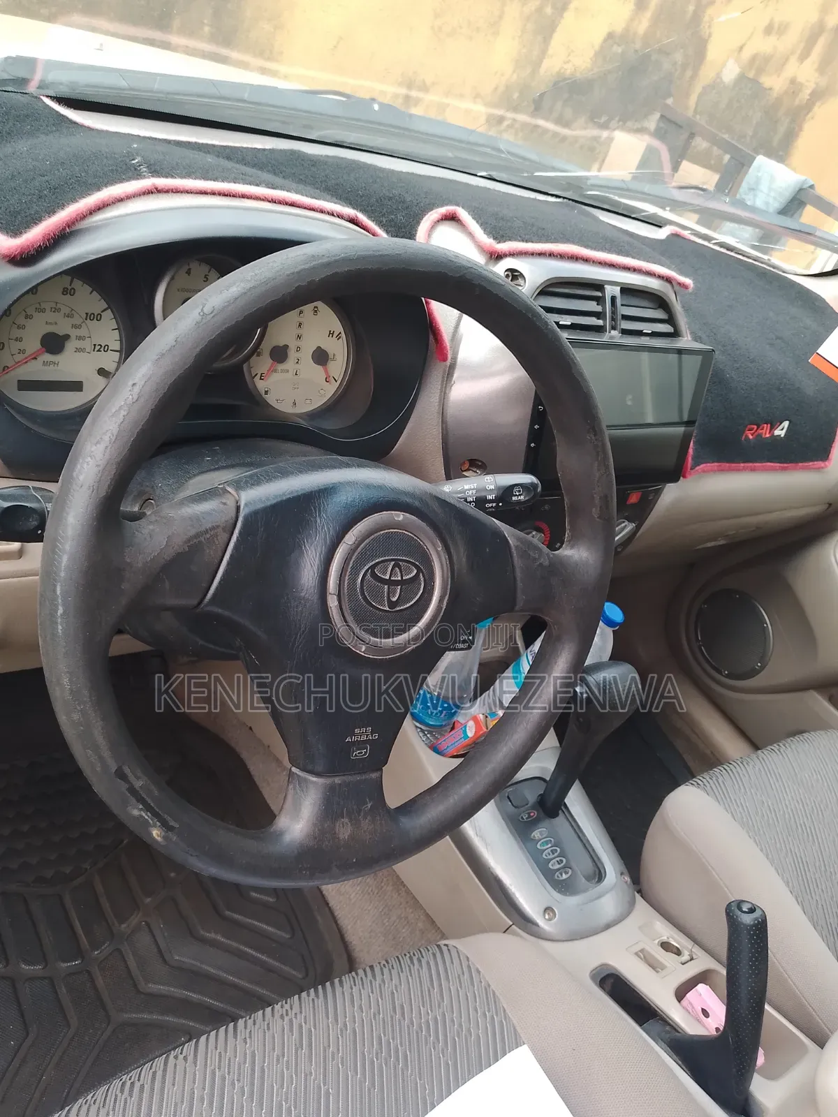 Toyota RAV4 2005 Gold