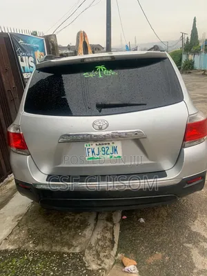 Toyota Highlander 3.5L 4WD 2013 Silver