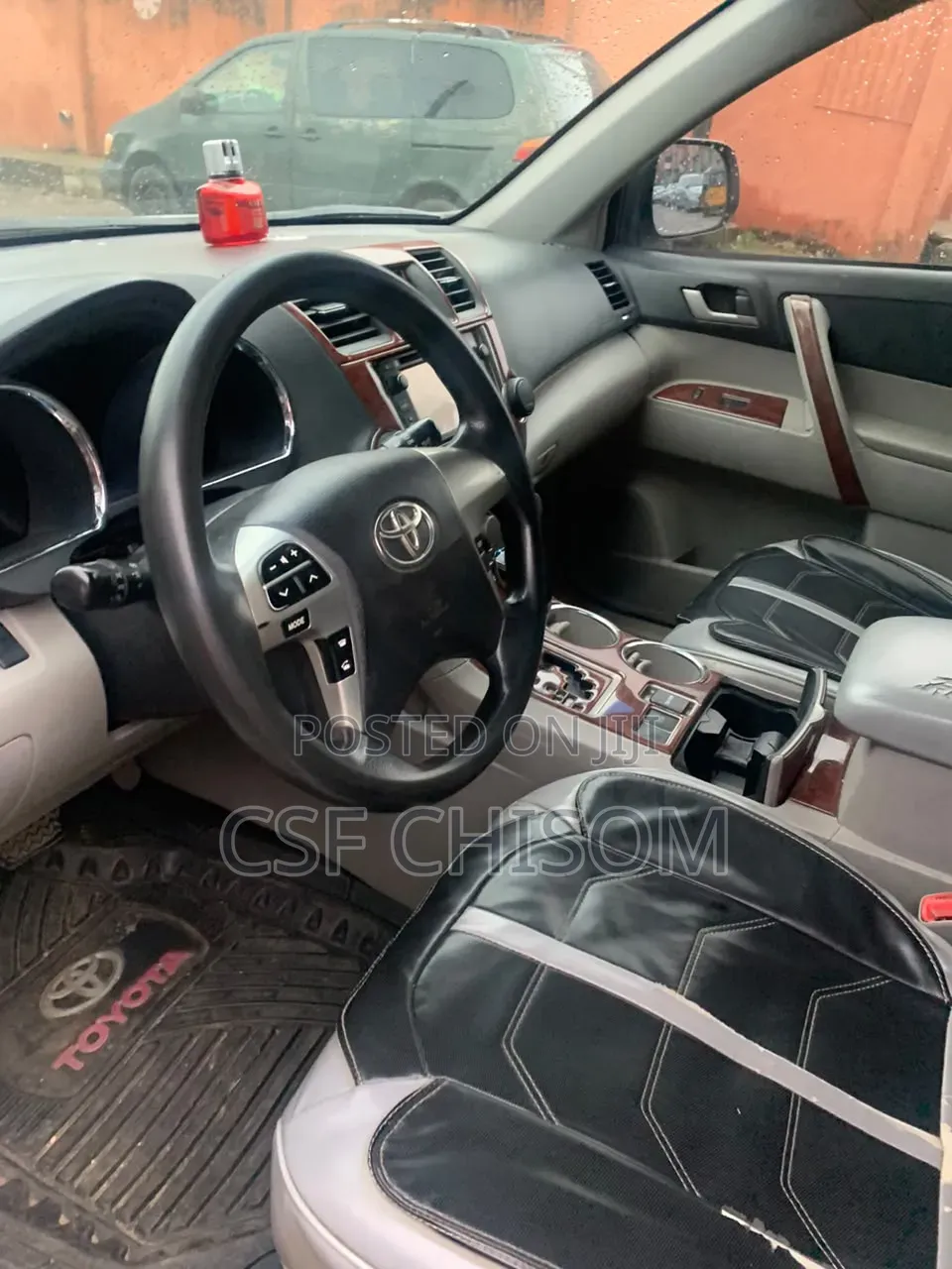 Toyota Highlander 3.5L 4WD 2013 Silver
