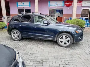 Audi Q5 2.0T Premium Quattro 2012 Blue