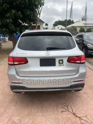 Mercedes-Benz GLC-Class 2016 Silver