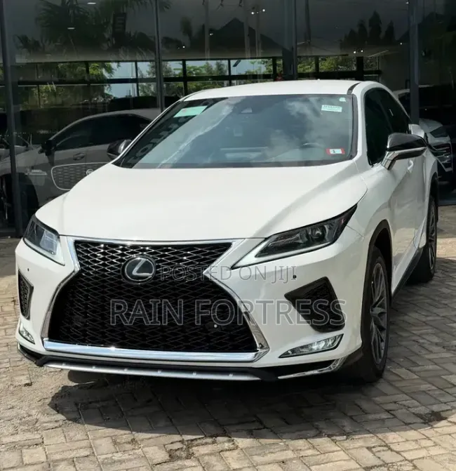 Lexus RX 2022 White