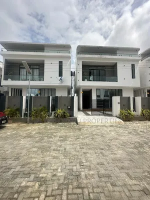4bdrm Duplex in Off Lekki-Epe Expressway for sale