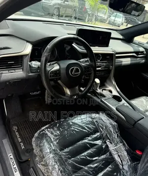 Lexus RX 2022 White