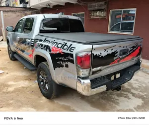 Booth Cover for Hilux and Tacoma