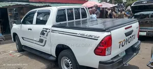 Booth Cover for Hilux and Tacoma