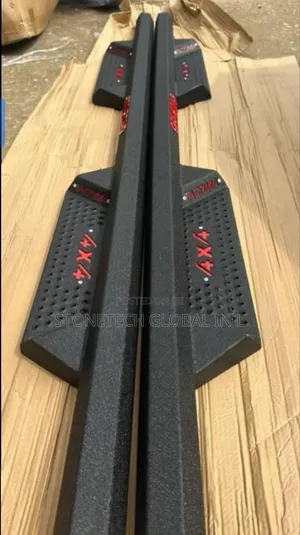 Tundra Step Board/ Tacoma Offload
