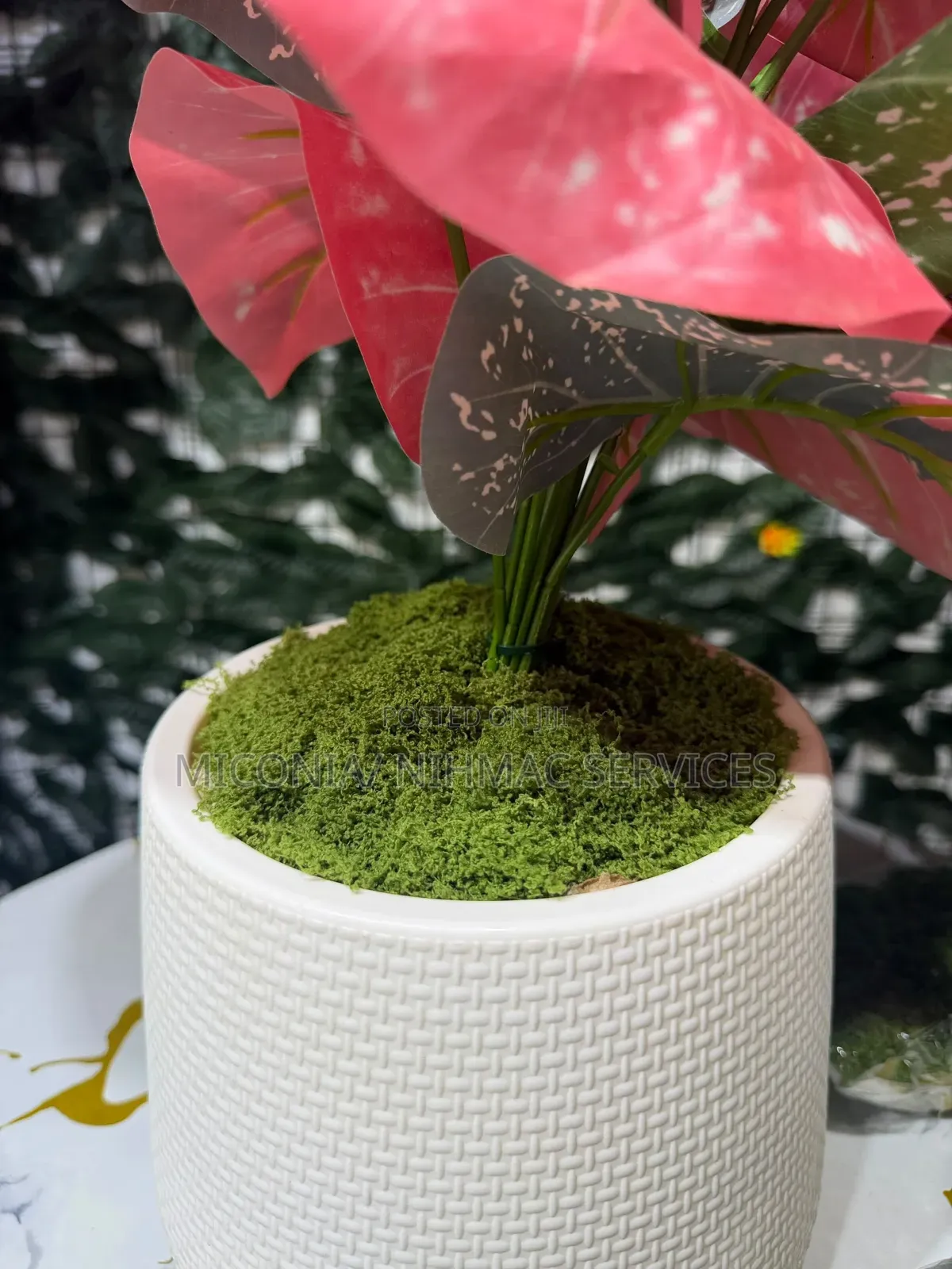 Green Artificial Moss Topper