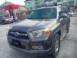 Toyota 4-Runner 2012 Gray