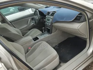 Toyota Camry 2008 Gold