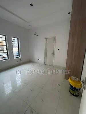 5bdrm Duplex in Ikota Lekki for rent