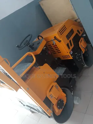 880kg Diesel Driving Roller