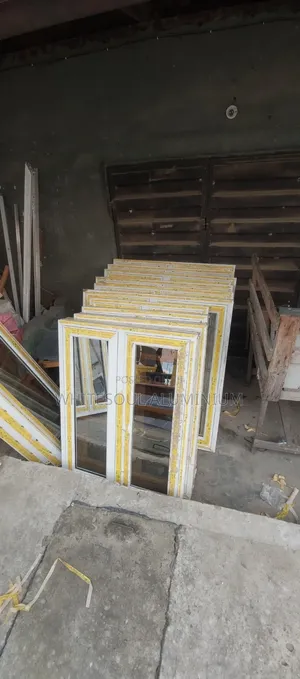 Premium Aluminum Casement Windows With Mosquito Net