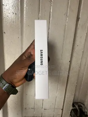 New Samsung Galaxy A17 5G 128 GB Blue