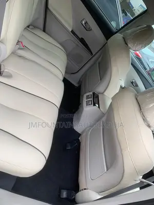 Toyota Venza AWD 2010 Gray
