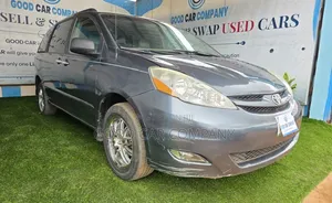 Toyota Sienna 2006 Gray
