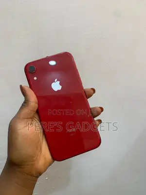 Apple iPhone XR 64 GB Red