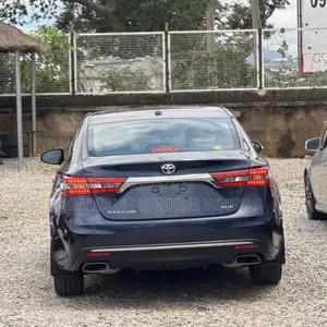 Toyota Avalon XLE Premium (3.5L 6cyl 6A) 2018 Blue