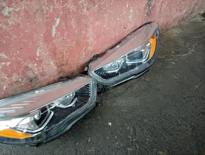 2017 Ford Escape Headlight Charger Type