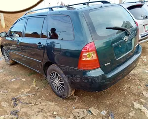 Toyota Corolla 2006 Green