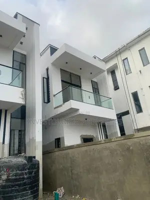 5bdrm Duplex in Atlantic Nomiee, Off Lekki-Epe Expressway for sale
