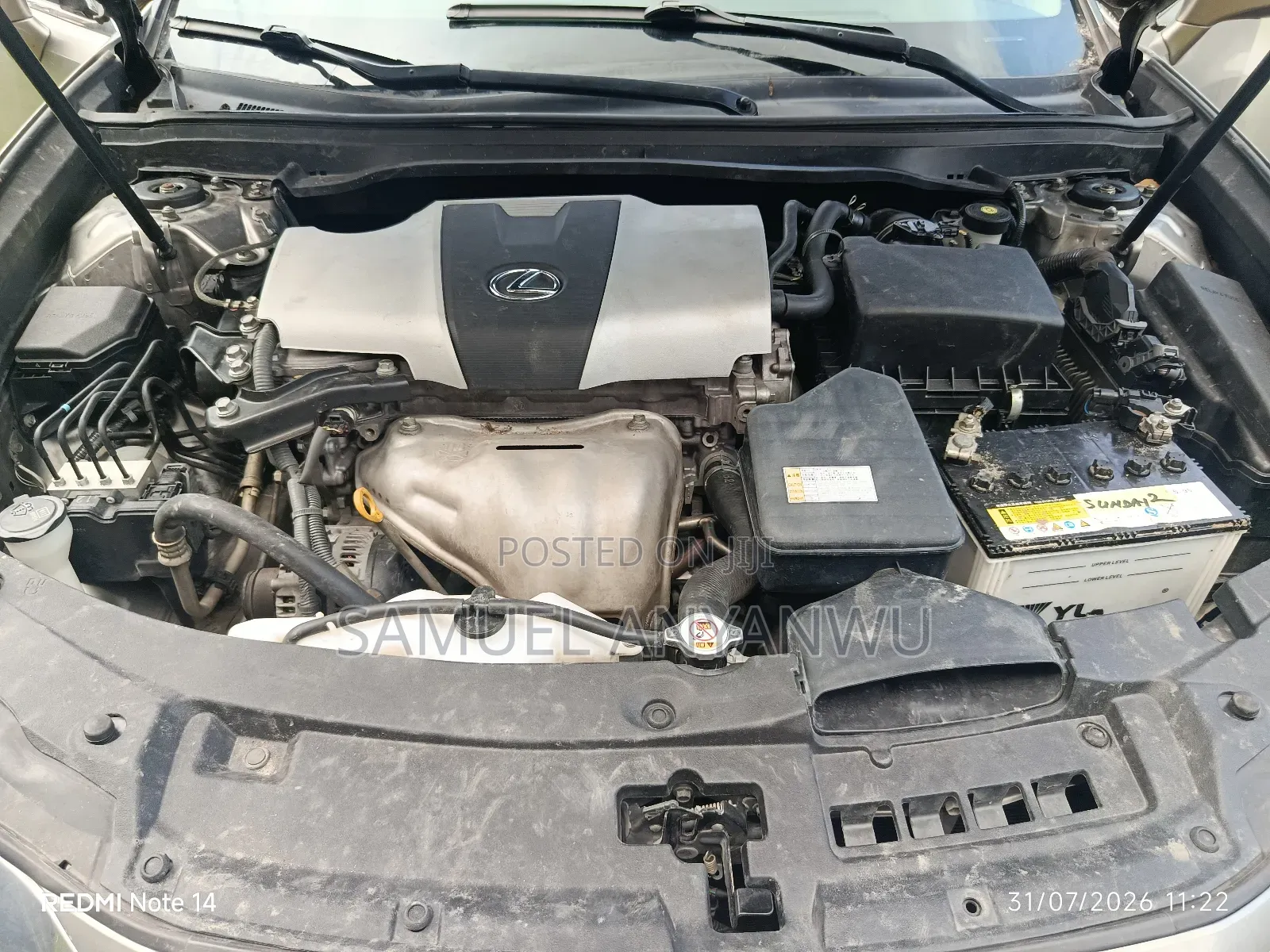 Lexus ES 2019 Silver