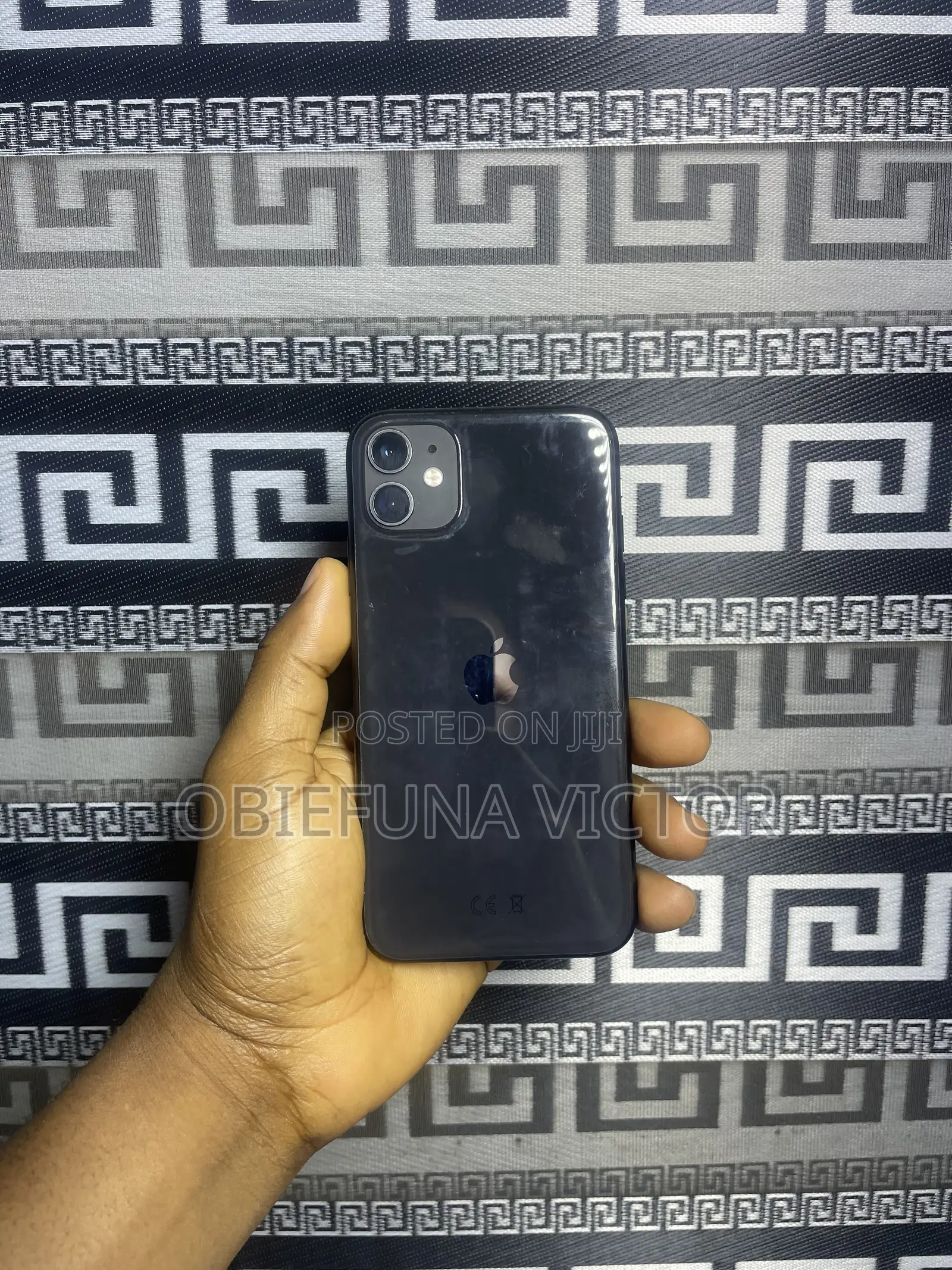Apple iPhone 11 64 GB Black