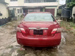 Toyota Camry 2009 Red