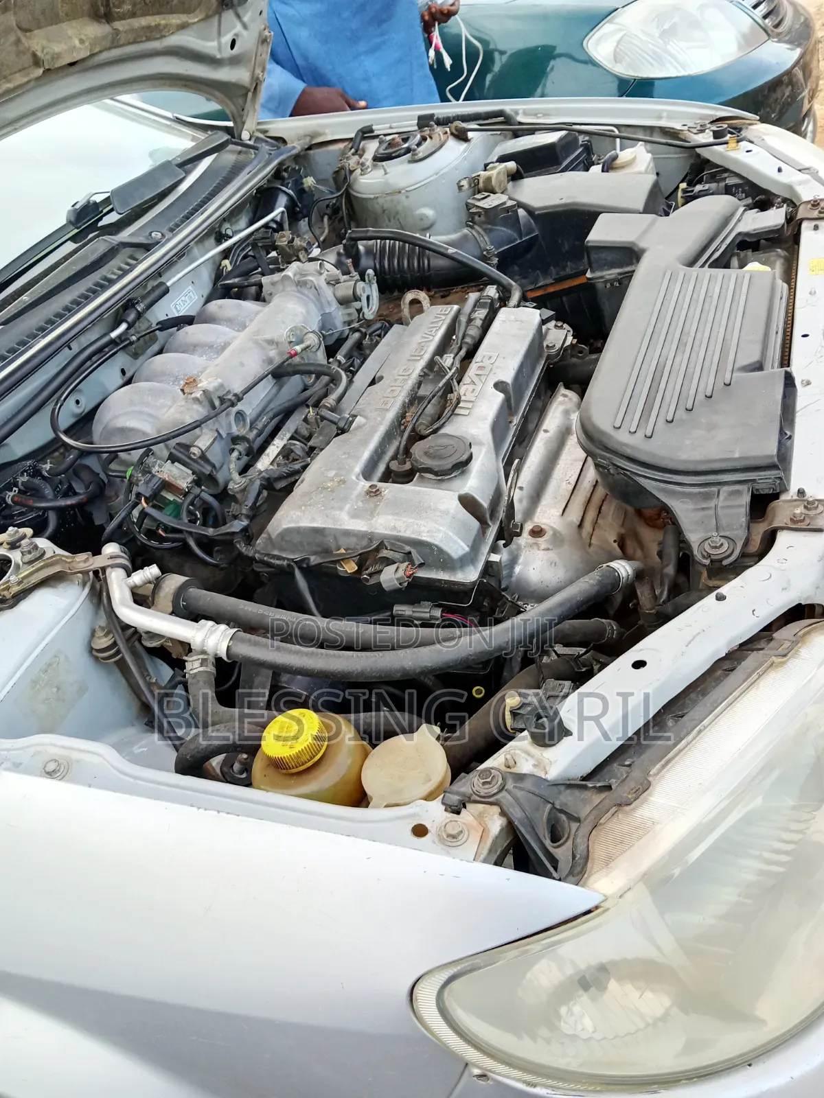 Mazda 323 2006 Silver