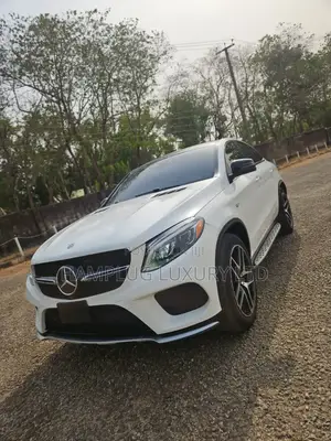 Mercedes-Benz GLE-Class 2017 White