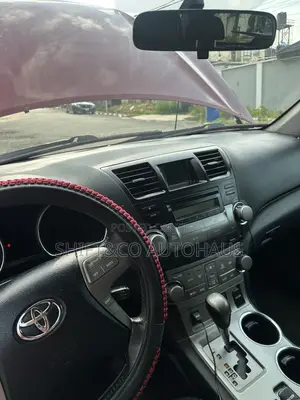 Toyota Highlander SE 2010 Red