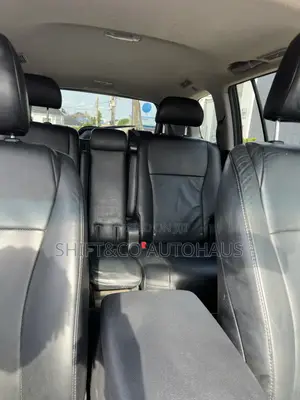 Toyota Highlander SE 2010 Red