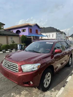 Toyota Highlander SE 2010 Red